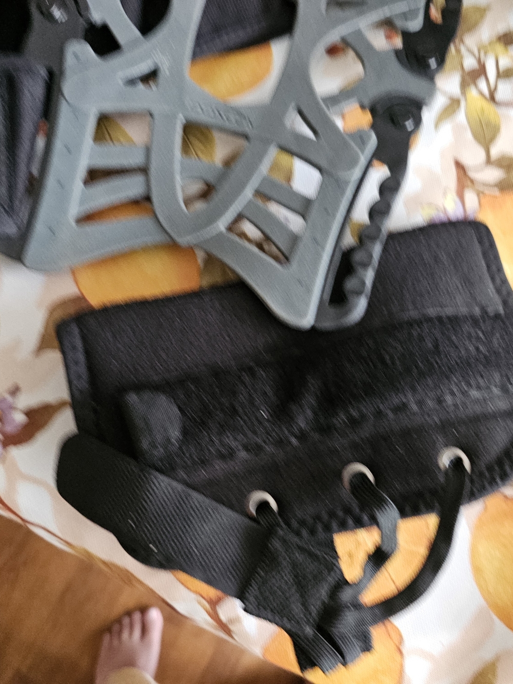 Light Gray Medical Walking Boot - Picture 5 of 7